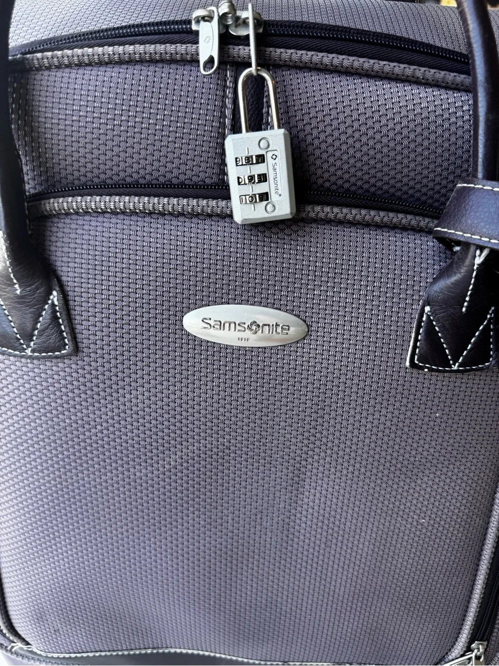 Vintage Samsonite Purple Carry-On Rolling Suitcase - Compact Travel Bag